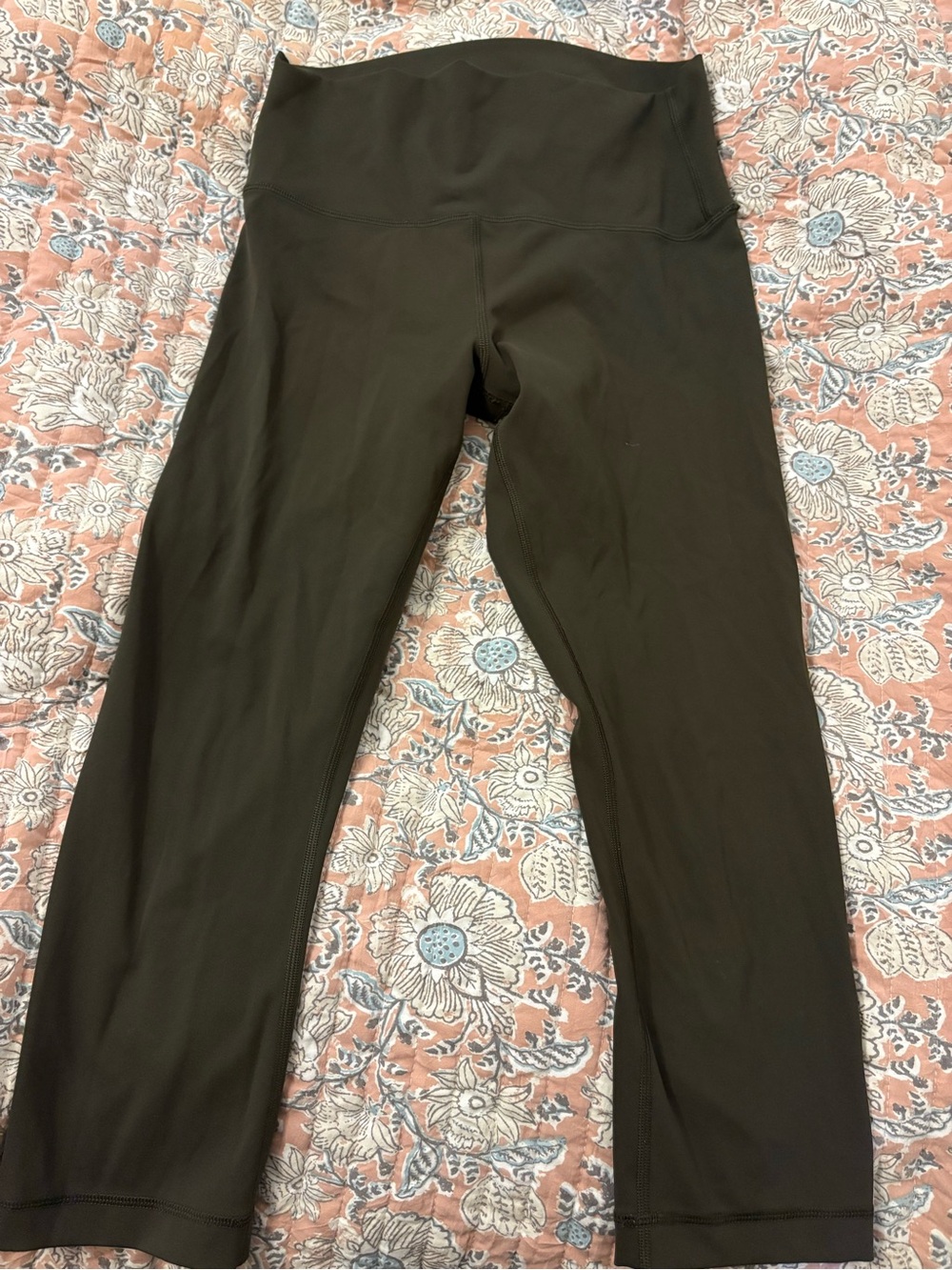 High-Waist Olive Green Women’s Lululemon Leggings